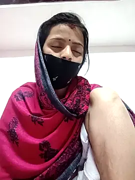 Snapshot of Daya_Chheda chatting on 12/02/25, 11:23 Daya Chheda online show from 12/02/25, 11:23