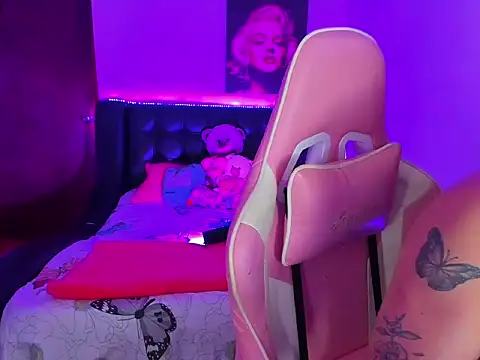 Aleja monnroe online show from 01/17/26, 08:56