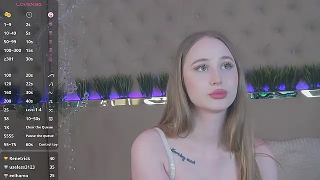 Snapshot of GraceSecrett chatting on 03/13/25, 06:12 GraceSecrett online show from 03/13/25, 06:12