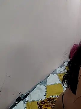 Snapshot of priya_00143 chatting on 02/21/26, 12:28 priya 00143 online show from 02/21/26, 12:28