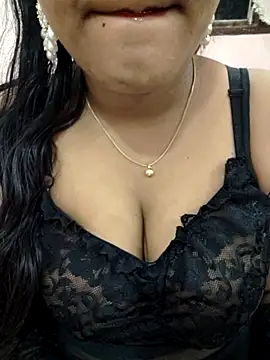 priya 00143 online show from 05/08/26, 05:07