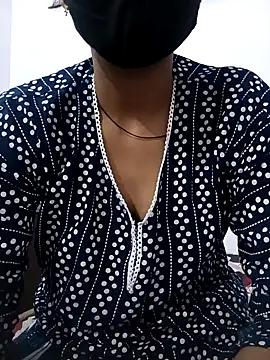 Snapshot of seexypatola chatting on 10/01/25, 11:33 seexypatola online show from 10/01/25, 11:33