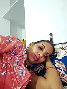 Snapshot of Hotty-Nidhi chatting on 03/23/25, 02:59 Hotty-Nidhi online show from 03/23/25, 02:59