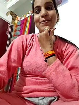 Hotty-Nidhi online show from 02/06/26, 05:16