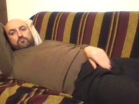 maxxxio12 online show from 03/17/25, 06:42