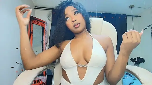 charlotte walker1 online show from 10/27/25, 05:44