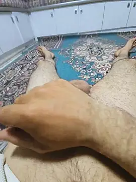 Snapshot of Thunderbolt121 chatting on 09/19/25, 04:40 Thunderbolt121 online show from 09/19/25, 04:40