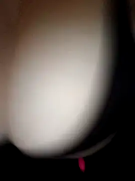 Snapshot of luciferelili chatting on 11/10/25, 02:05 luciferelili online show from 11/10/25, 02:05