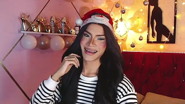 Snapshot of agatha_rodriguez chatting on 12/14/25, 07:40 agatha rodriguez online show from 12/14/25, 07:40