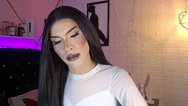 agatha rodriguez online show from 01/07/26, 01:46