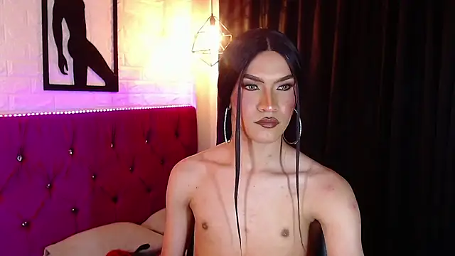 agatha rodriguez online show from 04/18/26, 07:07