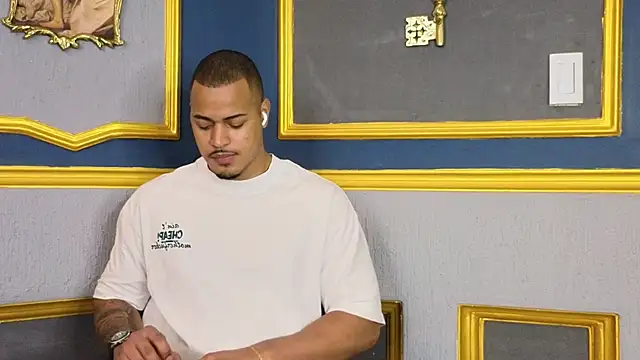 Snapshot of AshtonnSummer chatting on 03/14/25, 11:34 AshtonnSummer online show from 03/14/25, 11:34