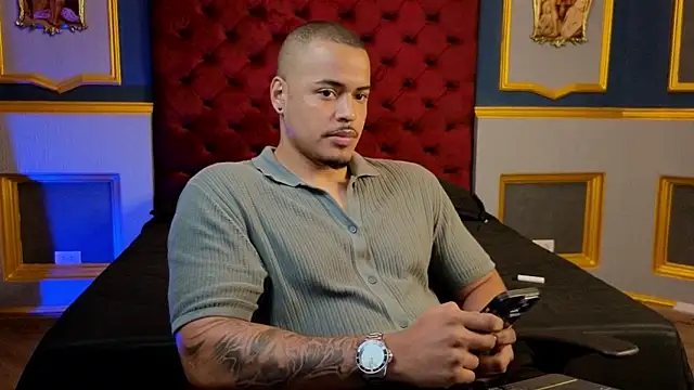 Snapshot of AshtonnSummer chatting on 03/22/25, 05:20 AshtonnSummer online show from 03/22/25, 05:20