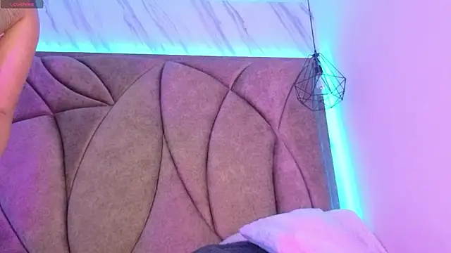 Kanela miller  online show from 02/14/26, 12:02