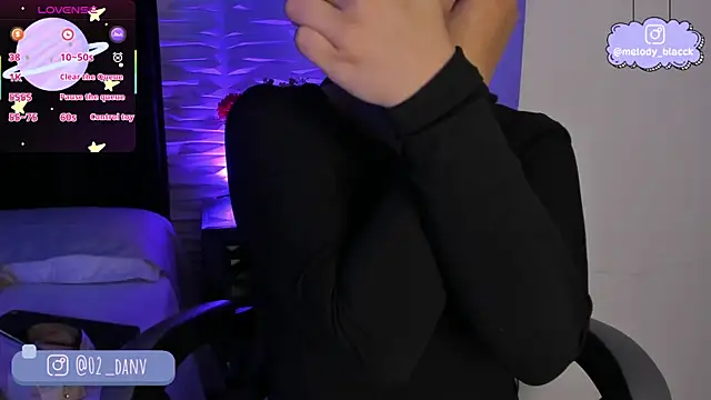 Melody Black  online show from 11/07/25, 07:58