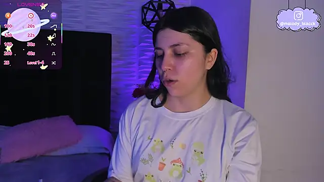 Melody Black  online show from 11/28/25, 08:33