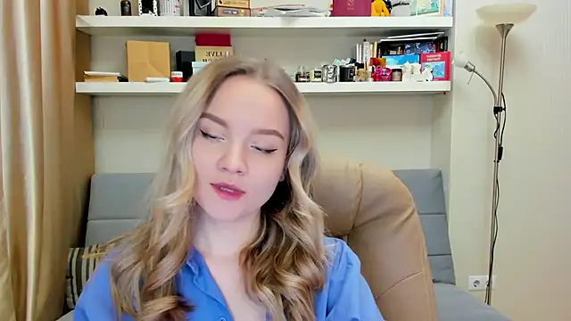 Kara Smith  online show from 01/18/25, 10:39