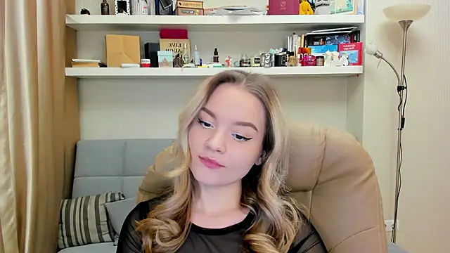 Kara Smith  online show from 01/19/25, 10:06