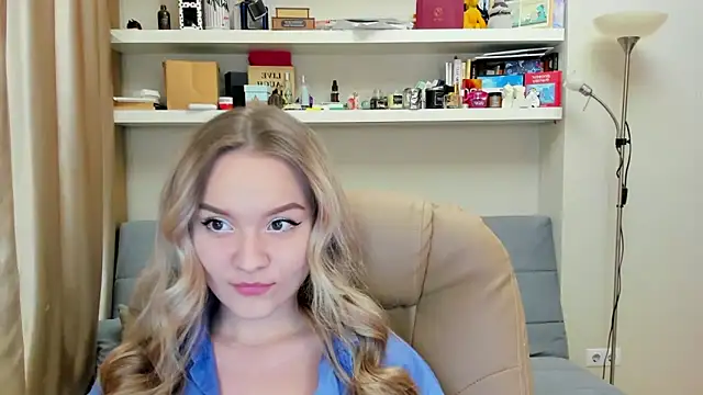 Kara Smith  online show from 01/29/25, 12:22