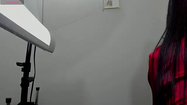 sarah temptation online show from 04/15/26, 09:48