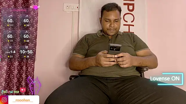 Snapshot of Naughty_Rohan_ chatting on 07/12/26, 02:19 Naughty Rohan online show from 07/12/26, 02:19