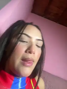 iamsara 21 online show from 04/22/26, 06:38