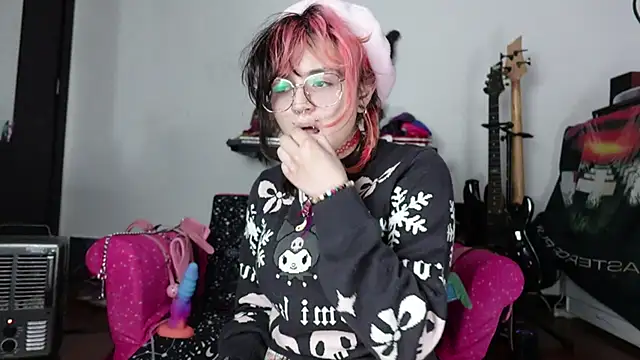 Devil And Princess online show from 09/09/25, 08:19