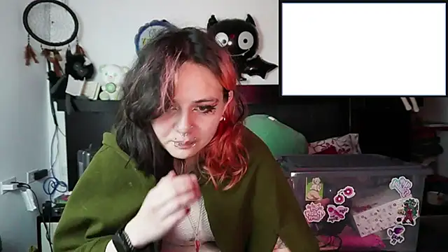 Devil And Princess online show from 10/21/25, 03:29