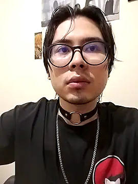 Snapshot of Dante_Gothic chatting on 03/13/25, 06:16 Dante Gothic online show from 03/13/25, 06:16