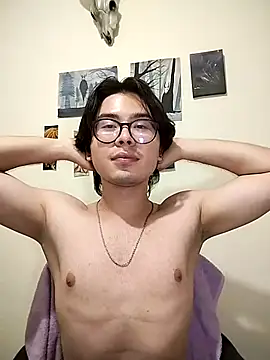 Dante Gothic online show from 03/19/25, 10:44