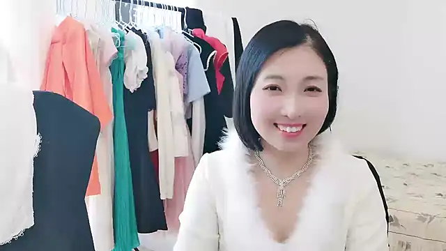 Rachel-6600 online show from 12/04/25, 03:16