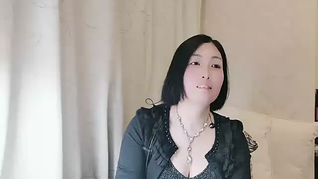 Rachel-6600 online show from 04/19/26, 02:27