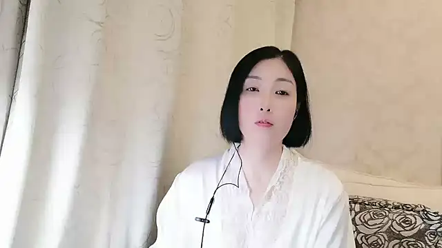 Rachel-6600 online show from 04/23/26, 02:08