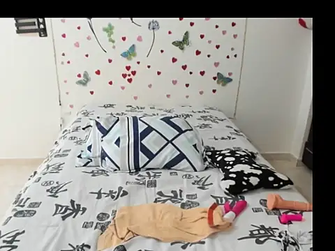 Olgahunder online show from 03/16/25, 05:07