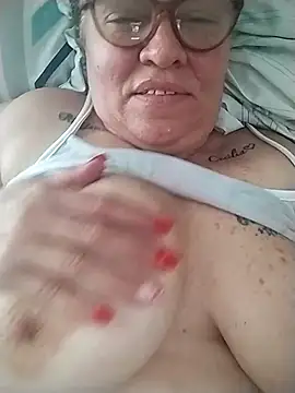 Olgahunder online show from 02/16/26, 06:37