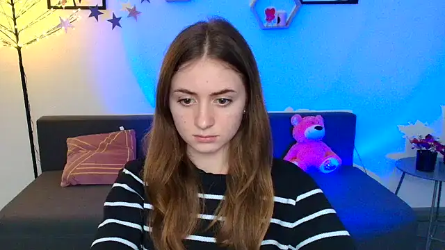 LilyHaart online show from 03/11/25, 05:35