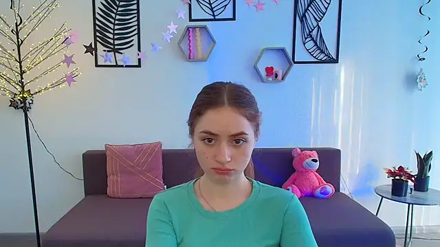 LilyHaart online show from 03/14/25, 09:35