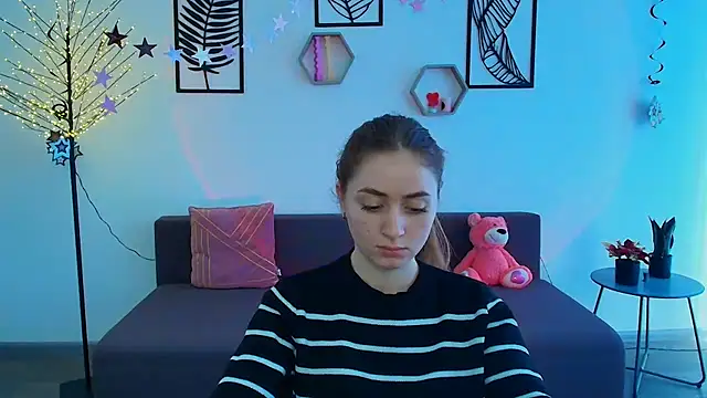 LilyHaart online show from 03/16/25, 09:49