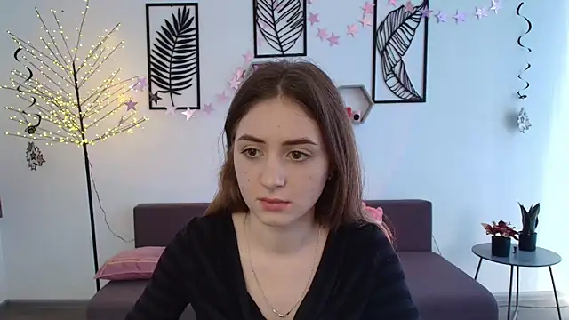 LilyHaart online show from 03/18/25, 09:42