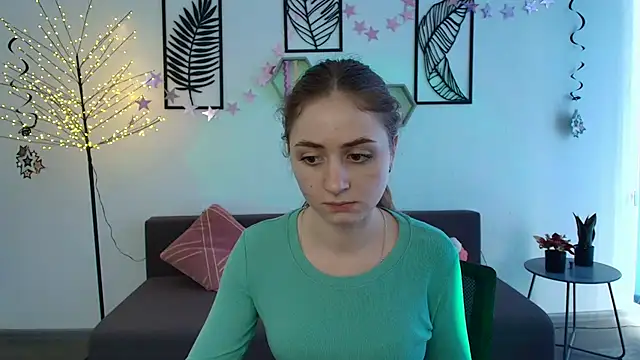 LilyHaart online show from 03/19/25, 11:06