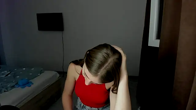 LilyHaart online show from 09/09/25, 05:23