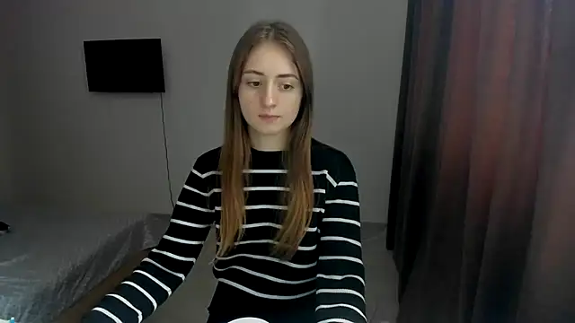 LilyHaart online show from 10/02/25, 09:05