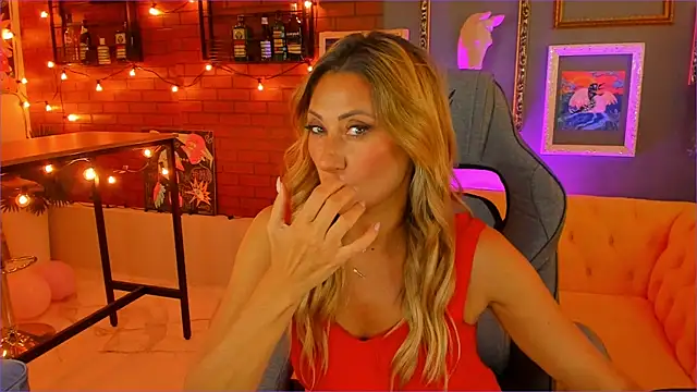 SarahAlluring online show from 09/19/25, 12:06