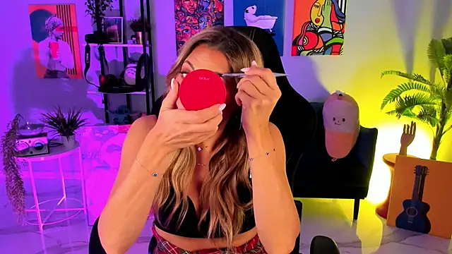 SarahAlluring online show from 10/31/25, 12:39