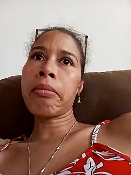 Snapshot of Sexi_girl29 chatting on 10/17/25, 06:43 Sexi girl29 online show from 10/17/25, 06:43