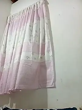 Snapshot of Sexi_girl29 chatting on 10/30/25, 09:44 Sexi girl29 online show from 10/30/25, 09:44