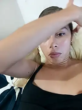 Snapshot of Sexi_girl29 chatting on 11/23/25, 02:00 Sexi girl29 online show from 11/23/25, 02:00