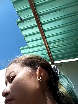 Snapshot of Sexi_girl29 chatting on 02/06/26, 01:25 Sexi girl29 online show from 02/06/26, 01:25