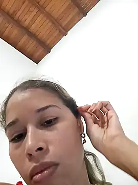 Sexi girl29 online show from 06/06/26, 02:05