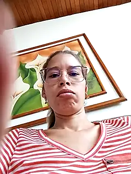 Sexi girl29 online show from 07/08/26, 05:39